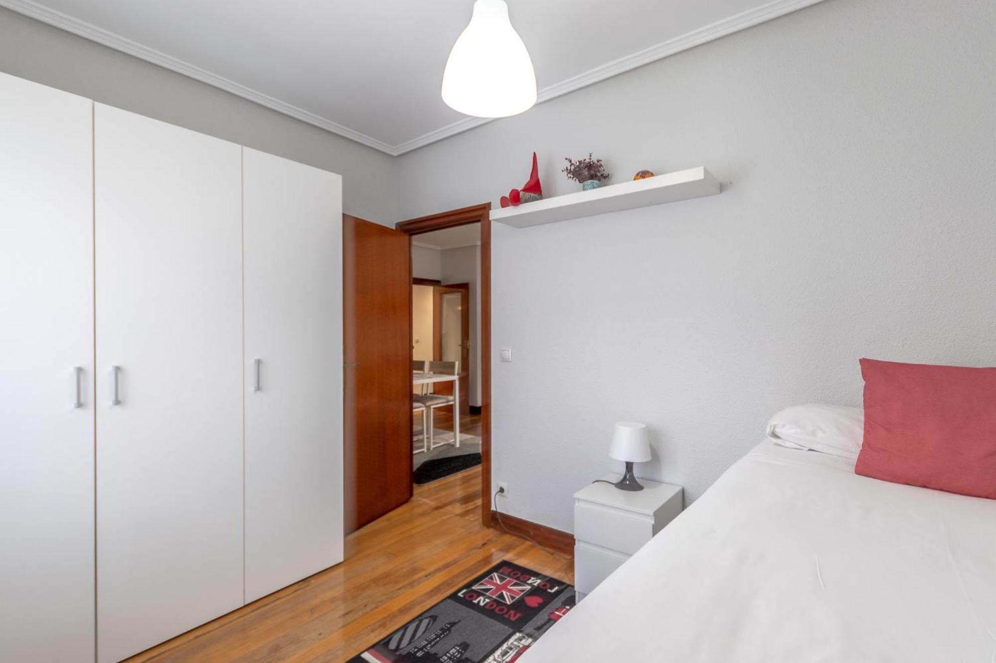 Etxebarria Apartment By People Rentals Bilbao Exterior foto