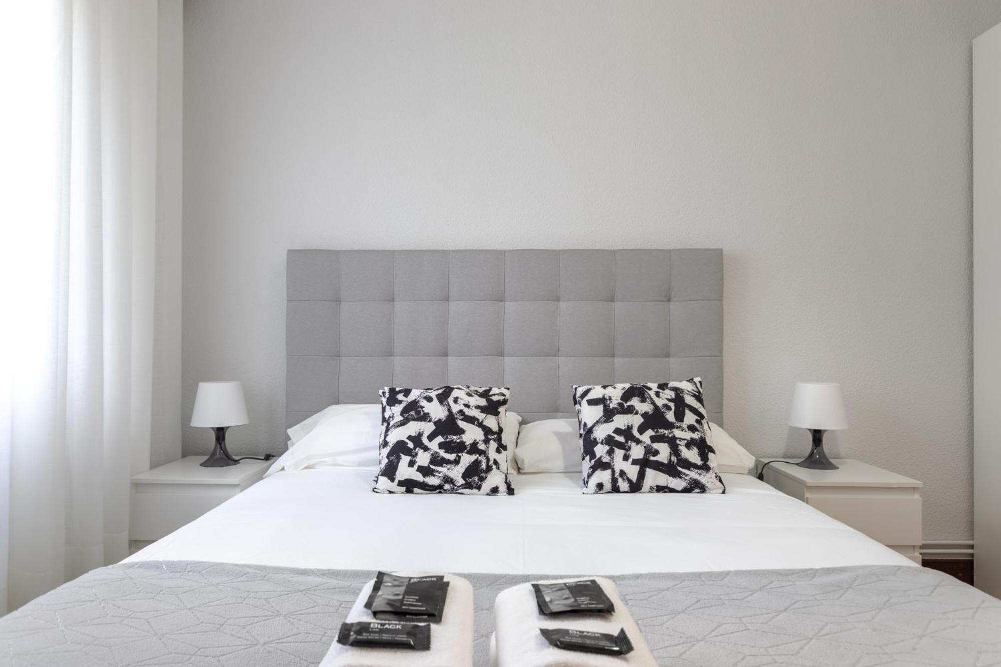 Etxebarria Apartment By People Rentals Bilbao Exterior foto